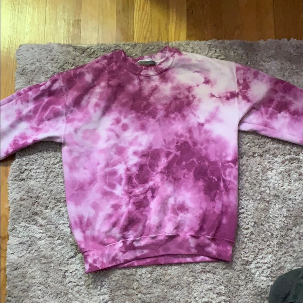 Urban renewal tie dye crew neck